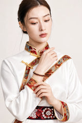 14k-gold-filled-garnet-wire-bracelet-model-a-outfit-a-fashion-02