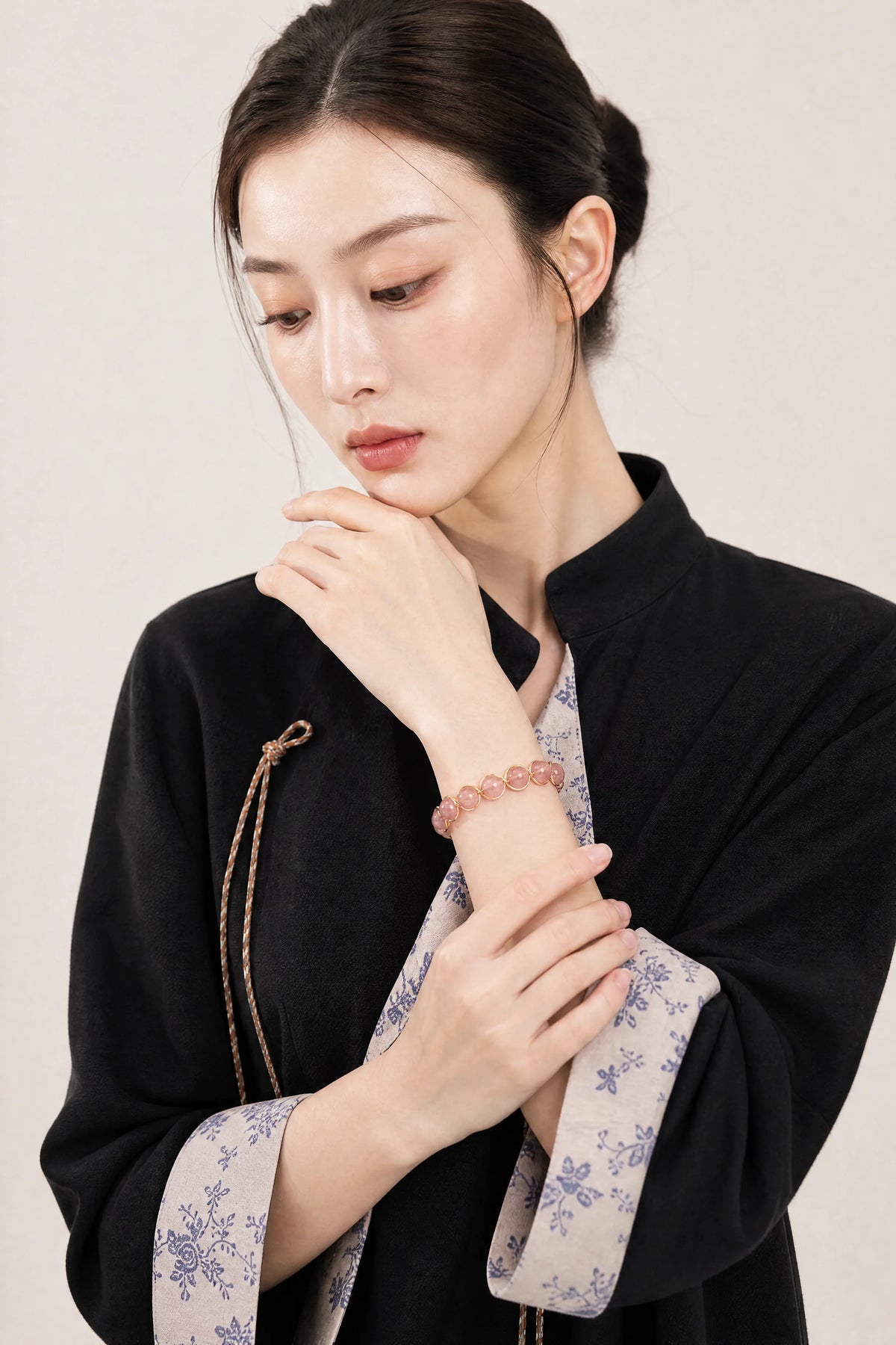 14k-gold-filled-madagascar-rose-quartz-bracelet-model-b-outfit-b-fashion-01