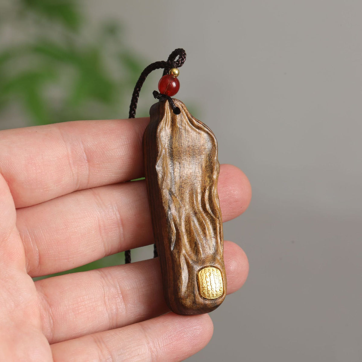 Agarwood Faceless Buddha Pendant