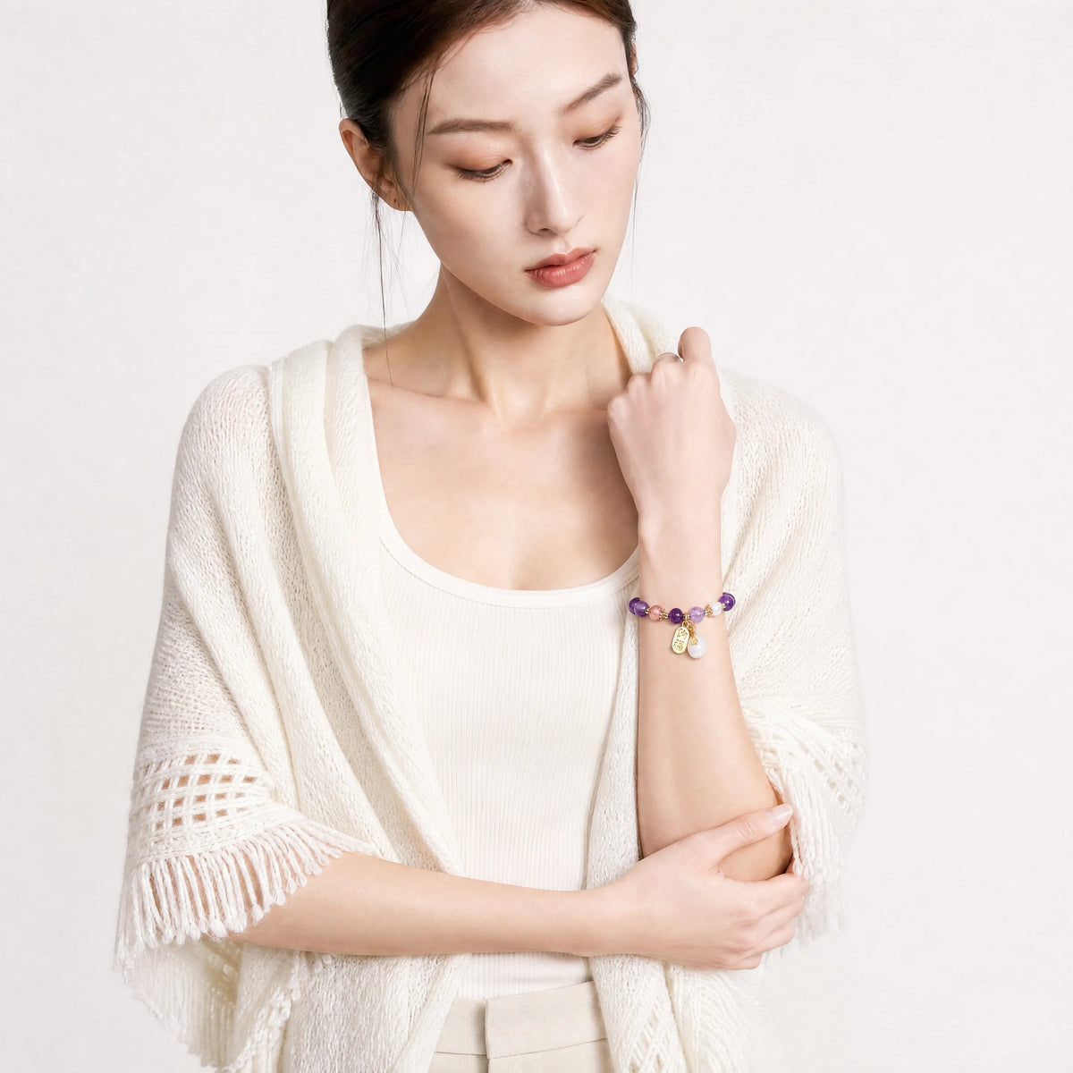 amethyst-strawberry-quartz-fortune-bracelet-model-b-outfit-b-fashion-01