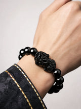 black-obsidian-pixiu-bracelet-wealth-model-a-outfit-a-closeup-01