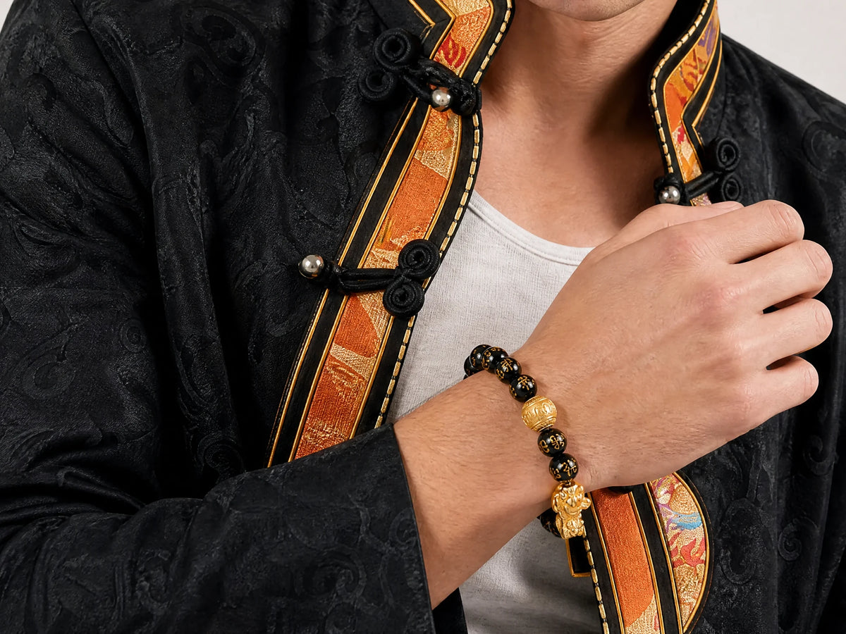 black-obsidian-pixiu-mantra-bracelet-model-b-outfit-b-fashion-03