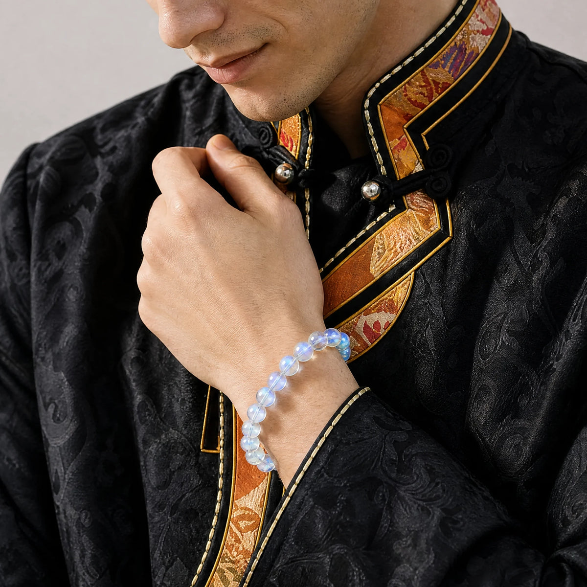 blue-flash-moonstone-bracelet-model-a-outfit-a-fashion-02
