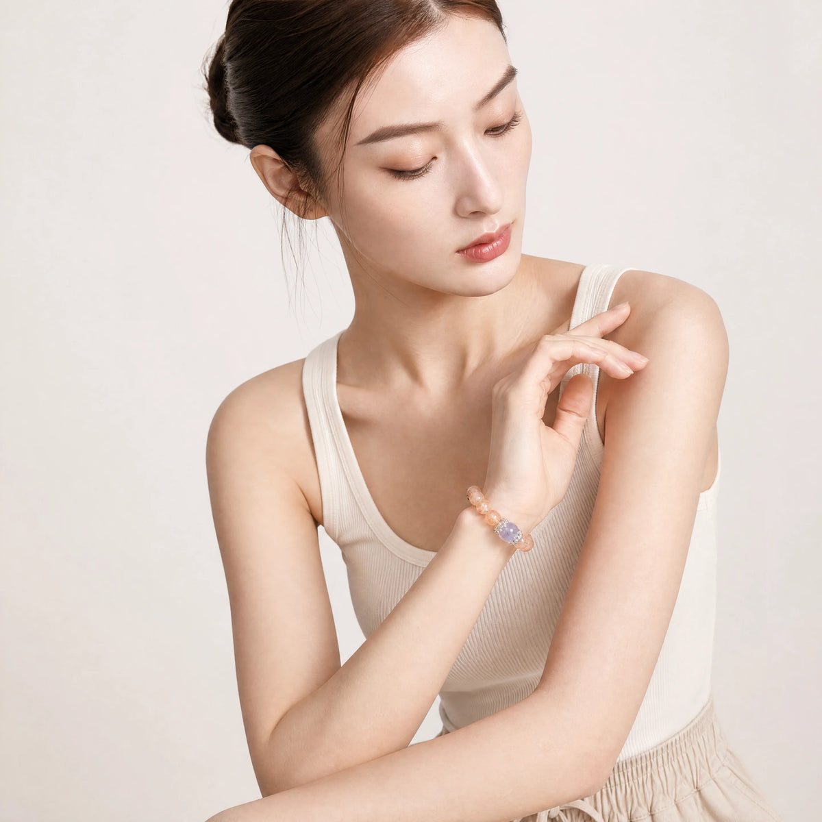 citrine-lavender-focal-bracelet-10mm-model-b-outfit-b-fashion-01