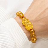 citrine-pixiu-bracelet-feng-shui-wealth-model-a-outfit-a-closeup-01