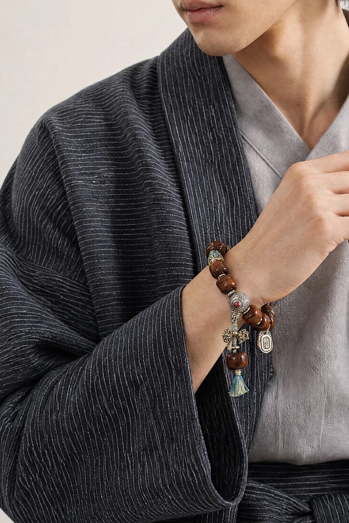 dark-yak-bone-talisman-bracelet-model-a-outfit-a-fashion-01