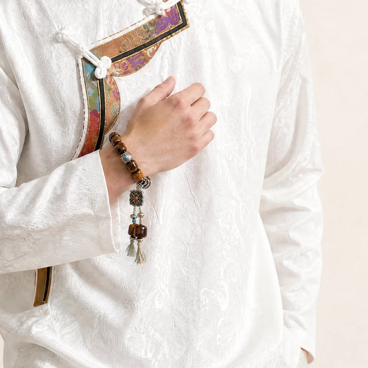 dark-yak-bone-vajra-bracelet-model-a-outfit-a-fashion-03