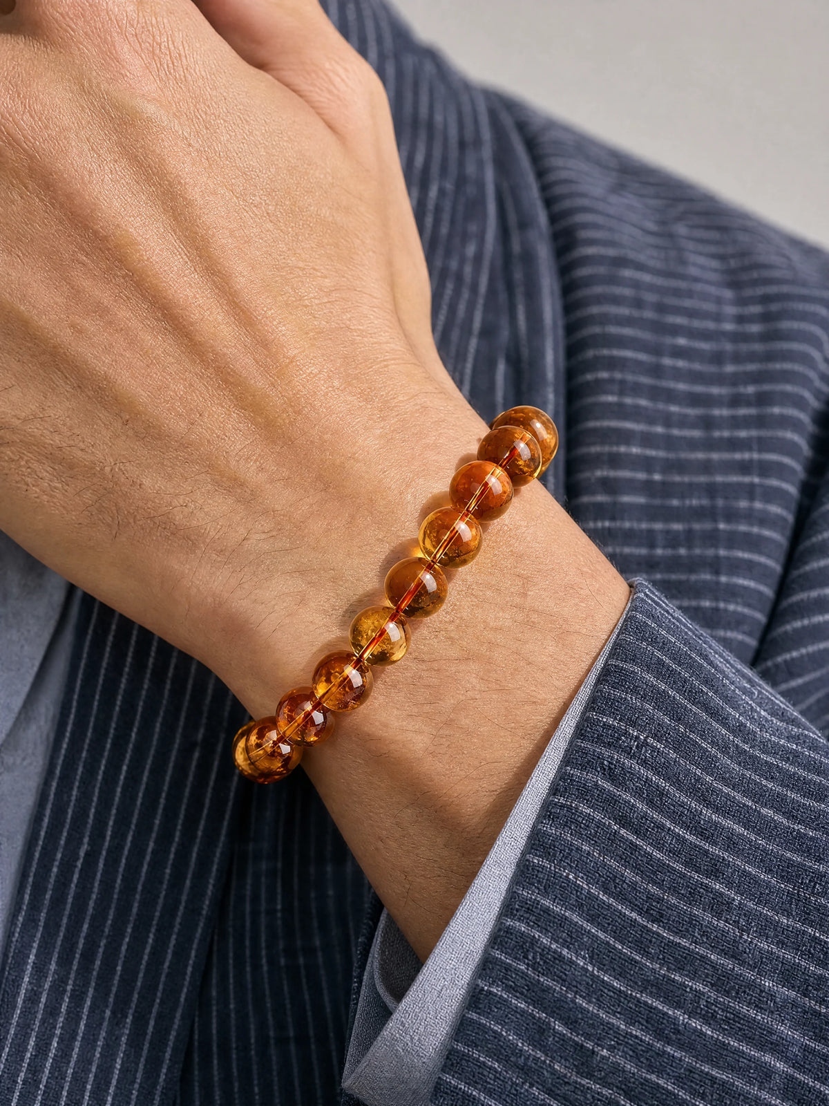 faceted-vivid-citrine-bracelet-confidence-model-a-outfit-a-closeup-01