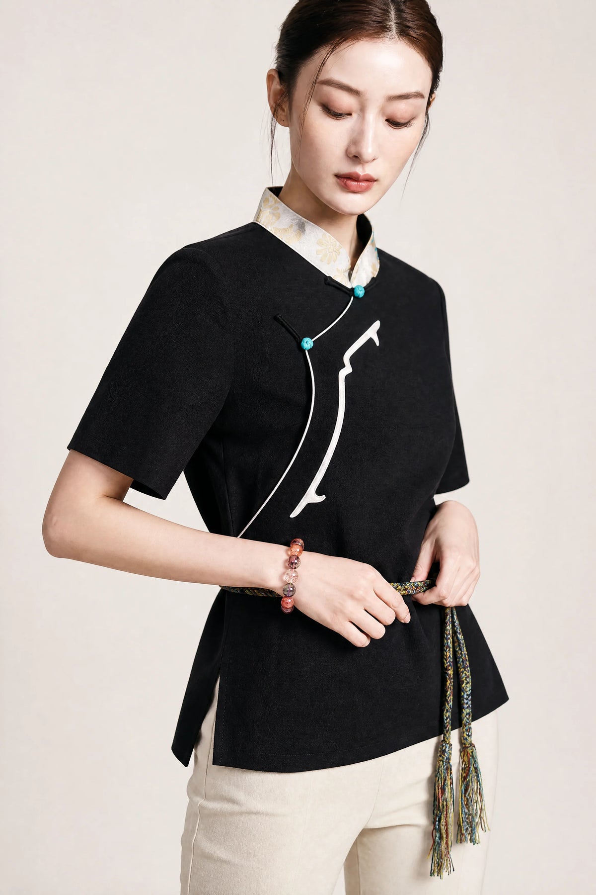 fine-super-seven-crystal-bracelet-model-b-outfit-b-fashion-01
