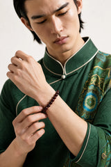 garnet-bracelet-vitality-devotion-model-a-outfit-a-fashion-02