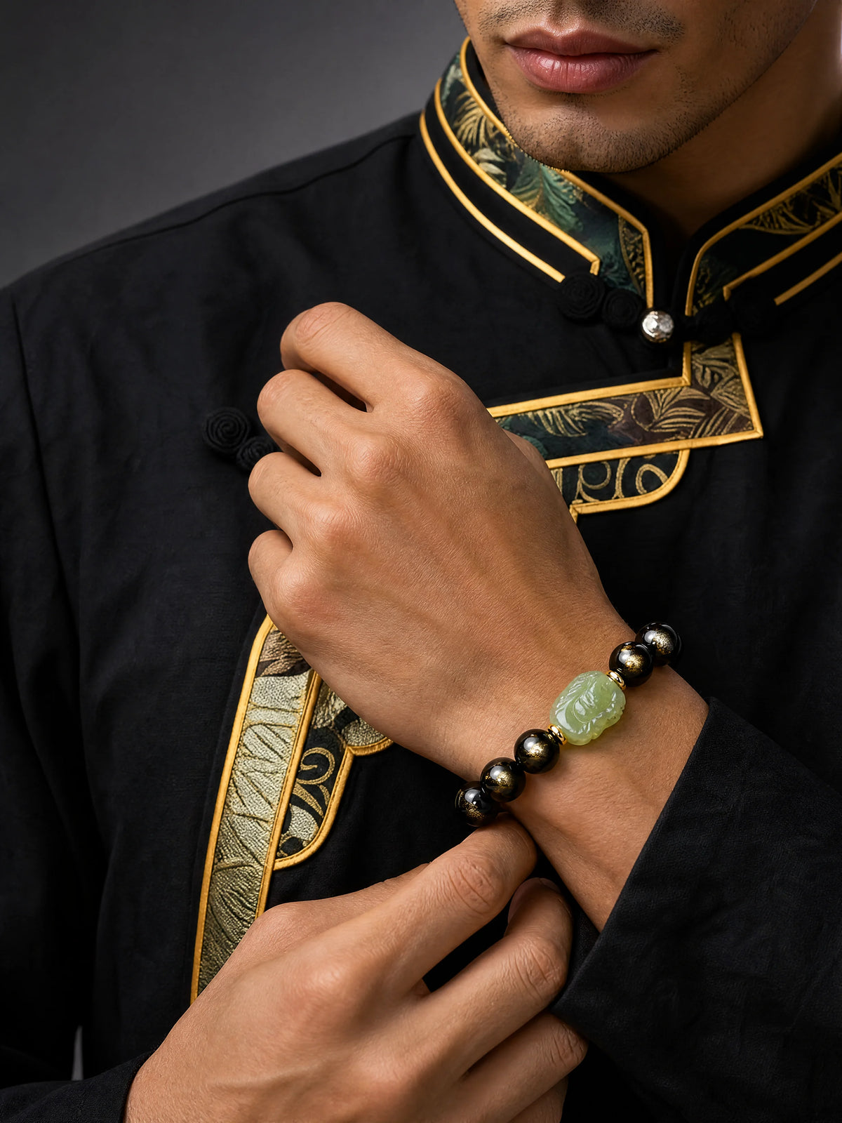 gold-sheen-obsidian-jade-pixiu-bracelet-model-b-outfit-b-fashion-03