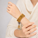 golden-sandalwood-mala-bracelet-model-b-outfit-b-fashion-02