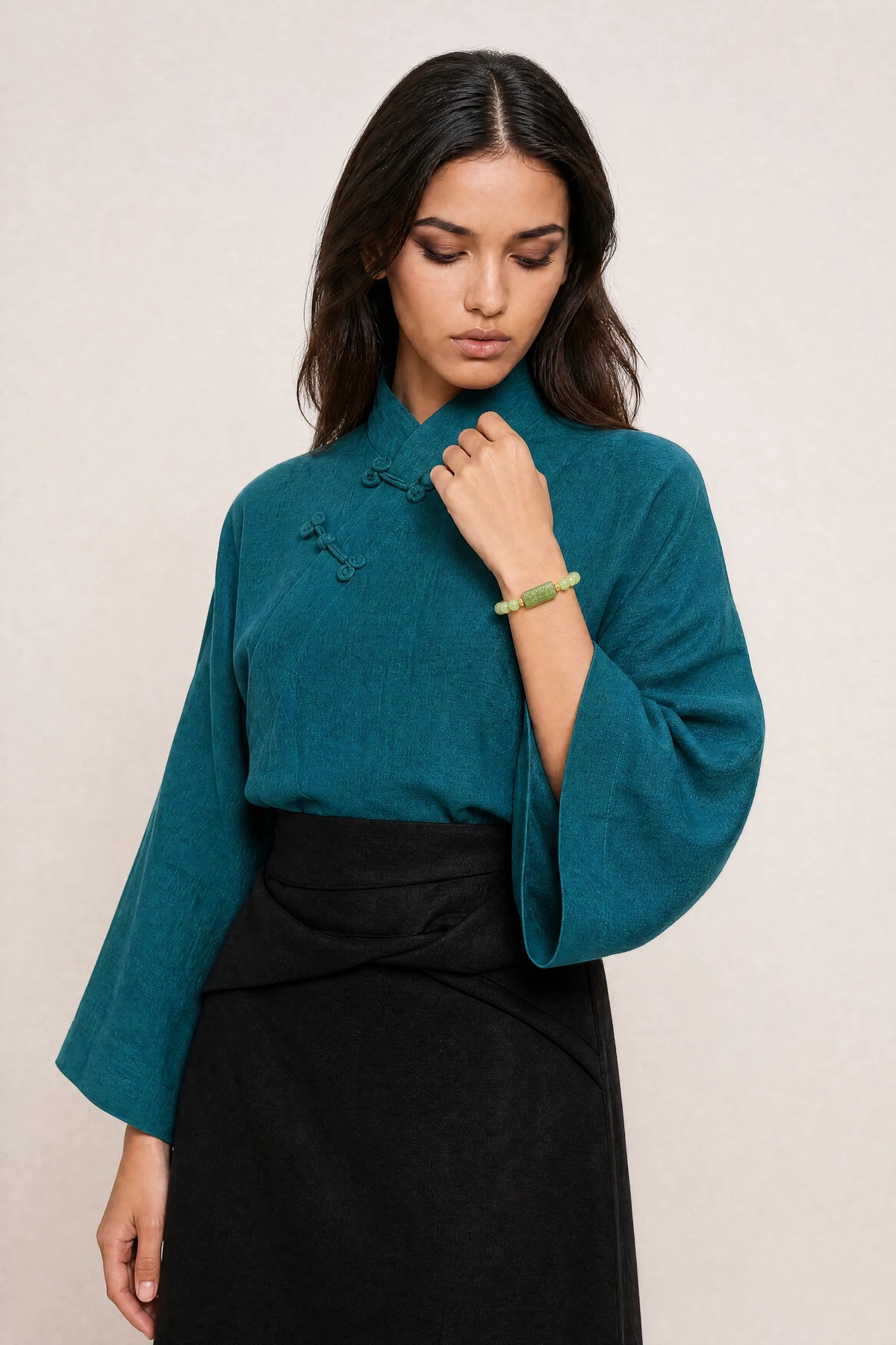 green-jade-cloud-plaque-6mm-bracelet-model-b-outfit-b-fashion-01