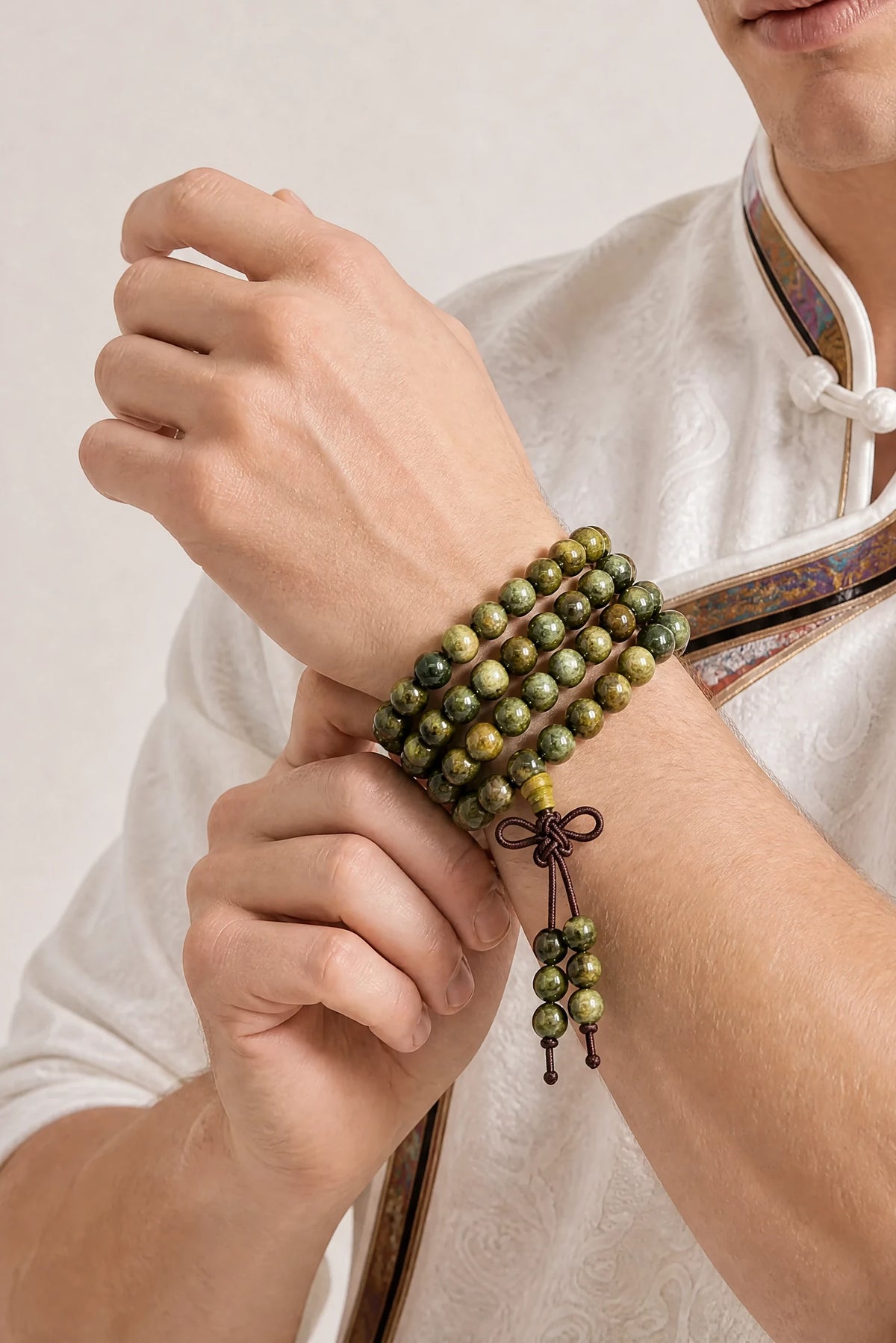 green-sandalwood-figured-grain-mala-bracelet-model-a-outfit-a-fashion-02