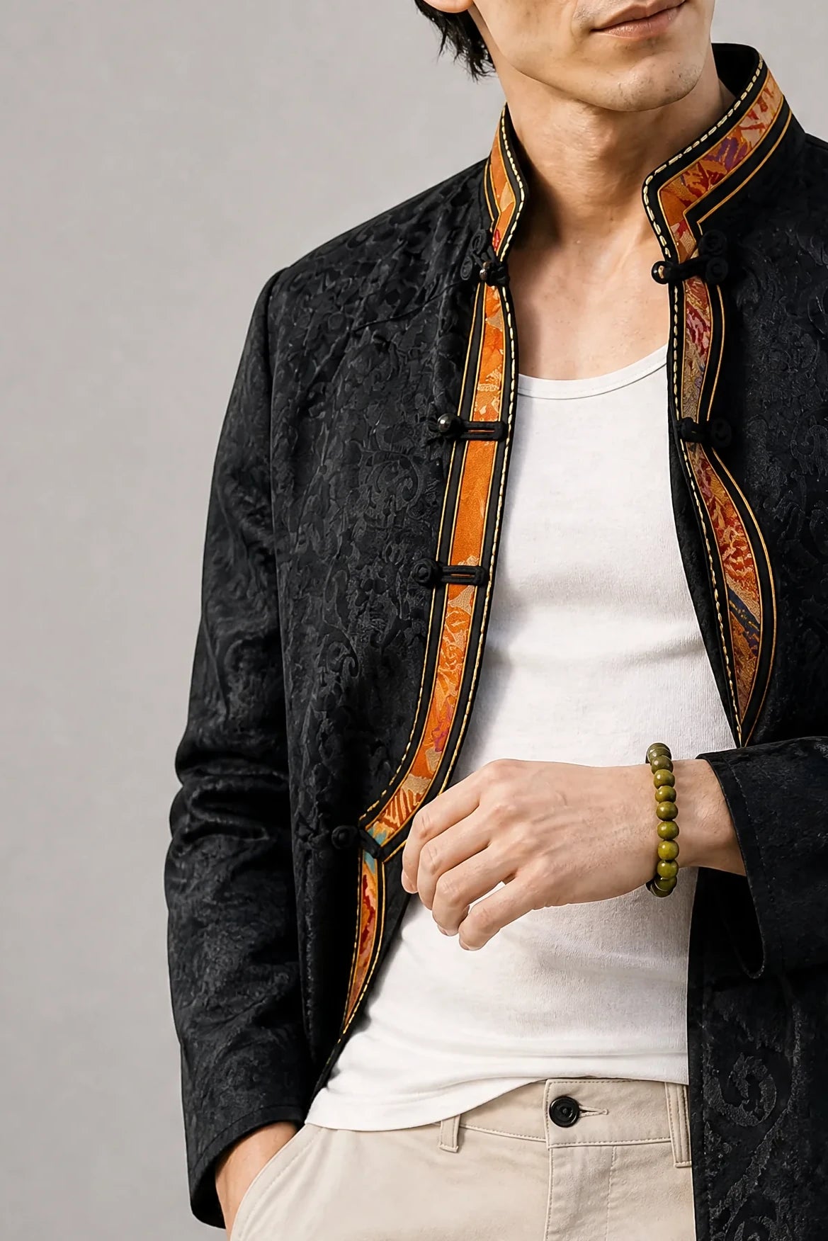 green-sandalwood-mala-bracelet-plain-model-a-outfit-a-fashion-03