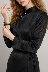 green-tiger-eye-bead-bracelet-model-b-outfit-b-fashion-02