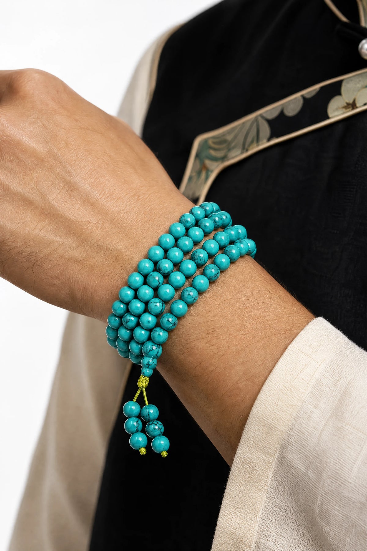 green-turquoise-108-bead-mala-bracelet-model-a-outfit-a-closeup-01