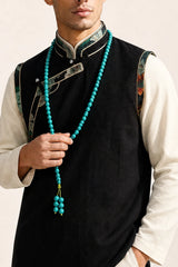 green-turquoise-108-bead-mala-bracelet-model-a-outfit-a-fashion-03