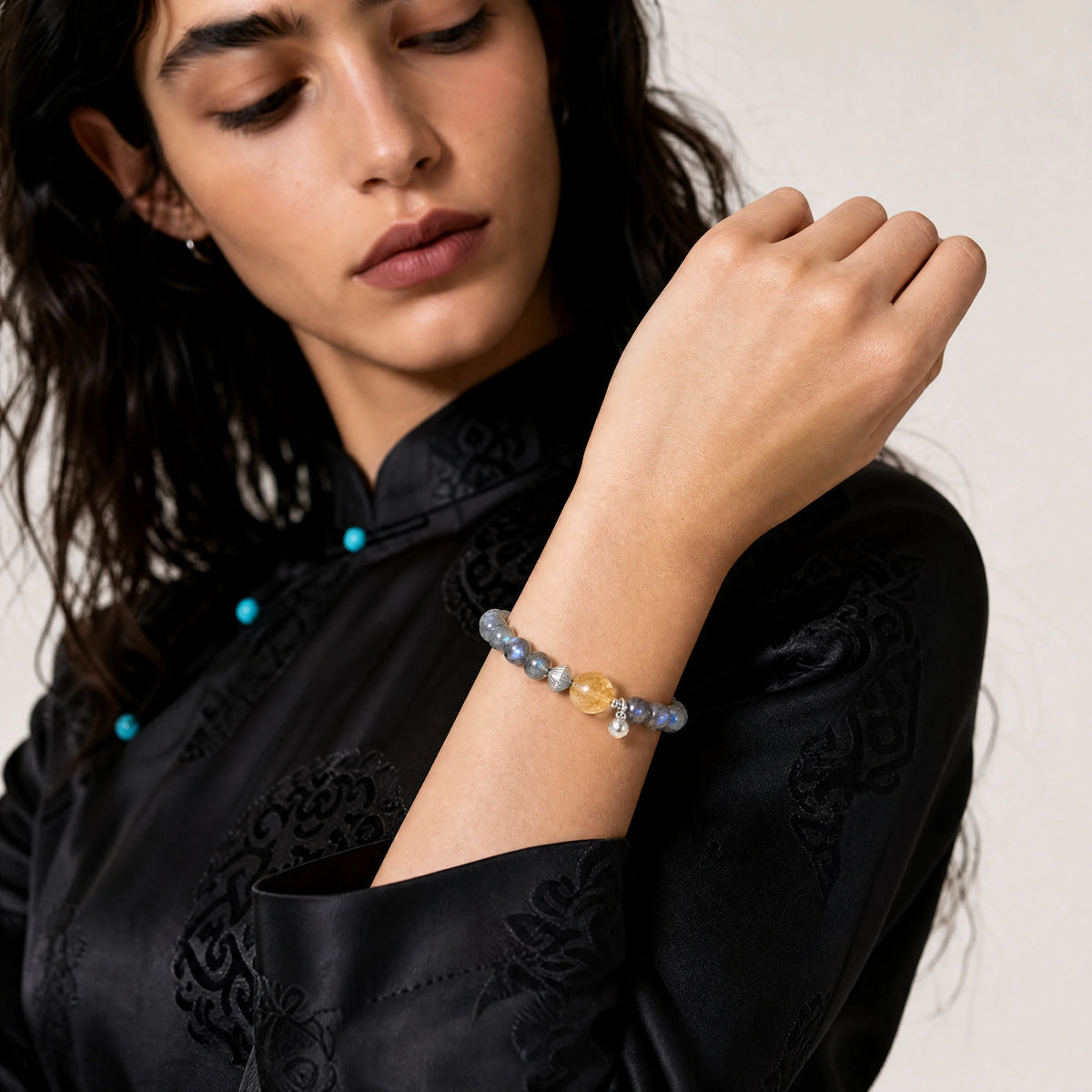 grey-moonstone-citrine-8mm-bracelet-model-a-outfit-a-fashion-02