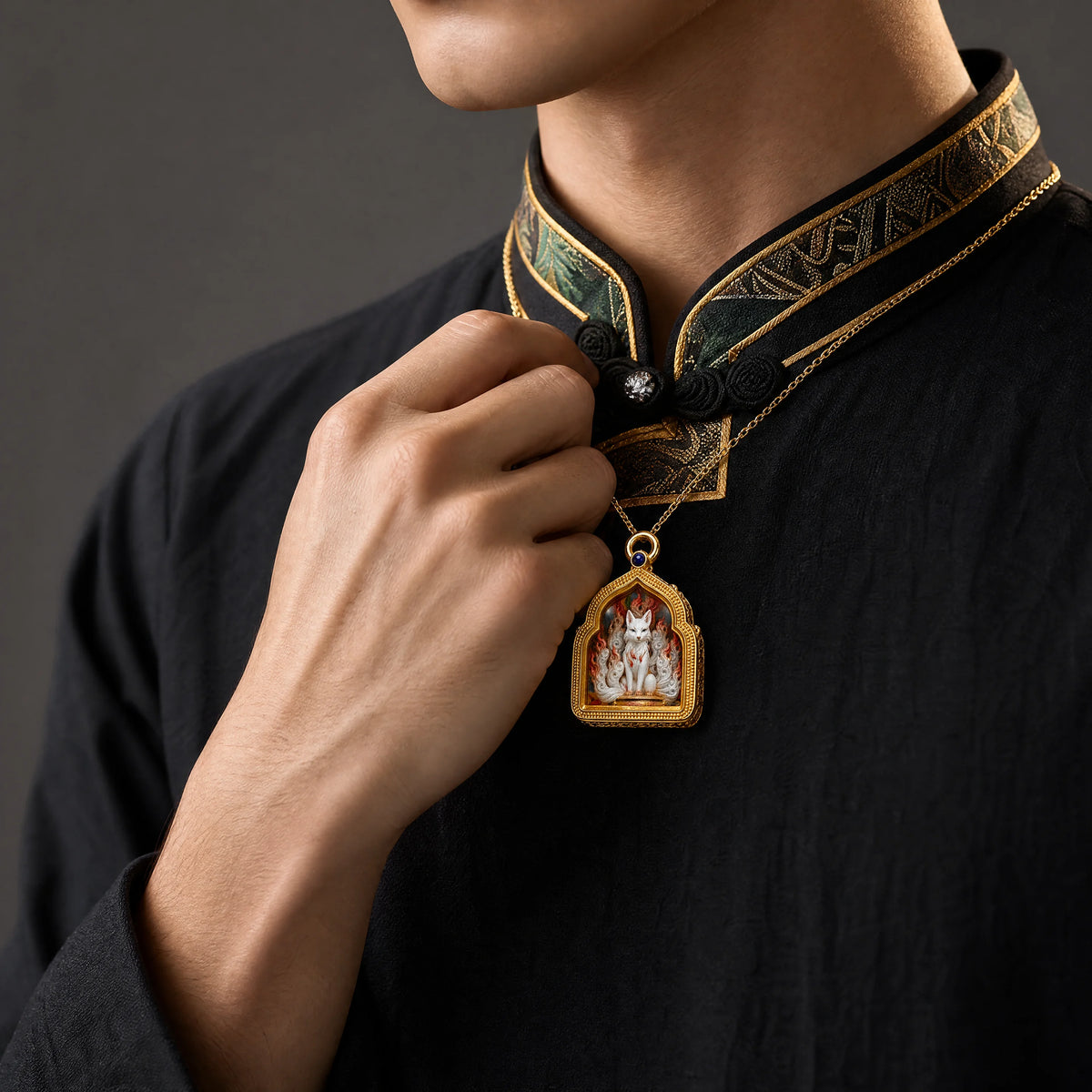 hand-painted-tsa-tsa-figure-pendant-model-a-outfit-a-fashion-02