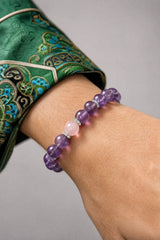 ice-clear-amethyst-bead-bracelet-model-a-outfit-a-closeup-01