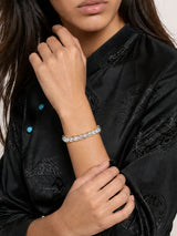 labradorite-gold-filled-wire-bracelet-model-b-outfit-b-fashion-02