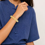 lemon-citrine-clear-bead-bracelet-model-b-outfit-b-fashion-01