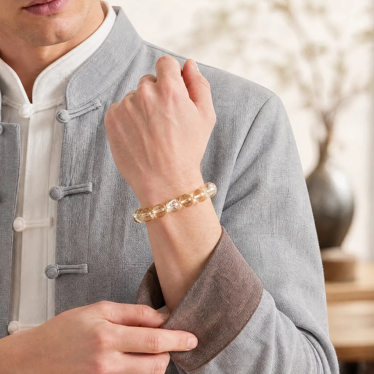 lemon-citrine-round-bead-bracelet-model-a-outfit-a-fashion-01