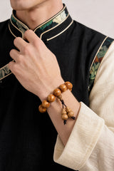 liudao-wood-gourd-mala-bracelet-model-a-outfit-a-fashion-01
