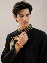 liudao-wood-plain-mala-bracelet-model-a-outfit-a-fashion-01