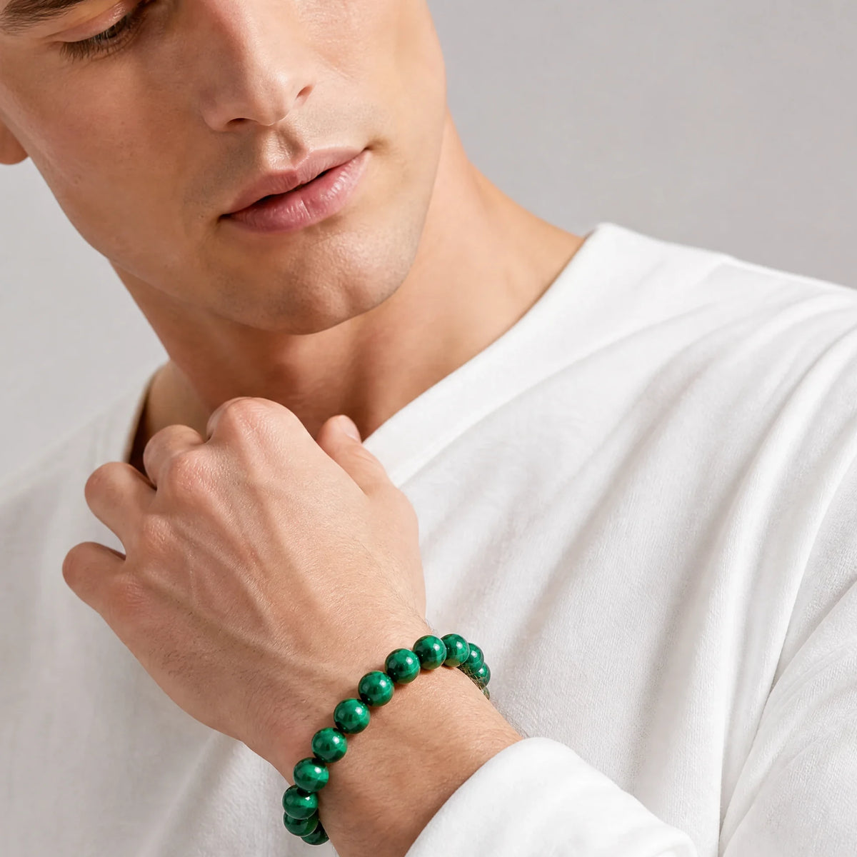 malachite-bracelet-growth-change-model-a-outfit-a-fashion-02