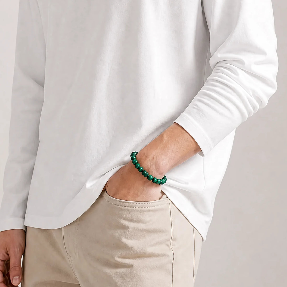 malachite-bracelet-growth-change-model-a-outfit-a-fashion-03