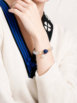 moonstone-kyanite-clover-bracelet-model-a-outfit-a-fashion-02