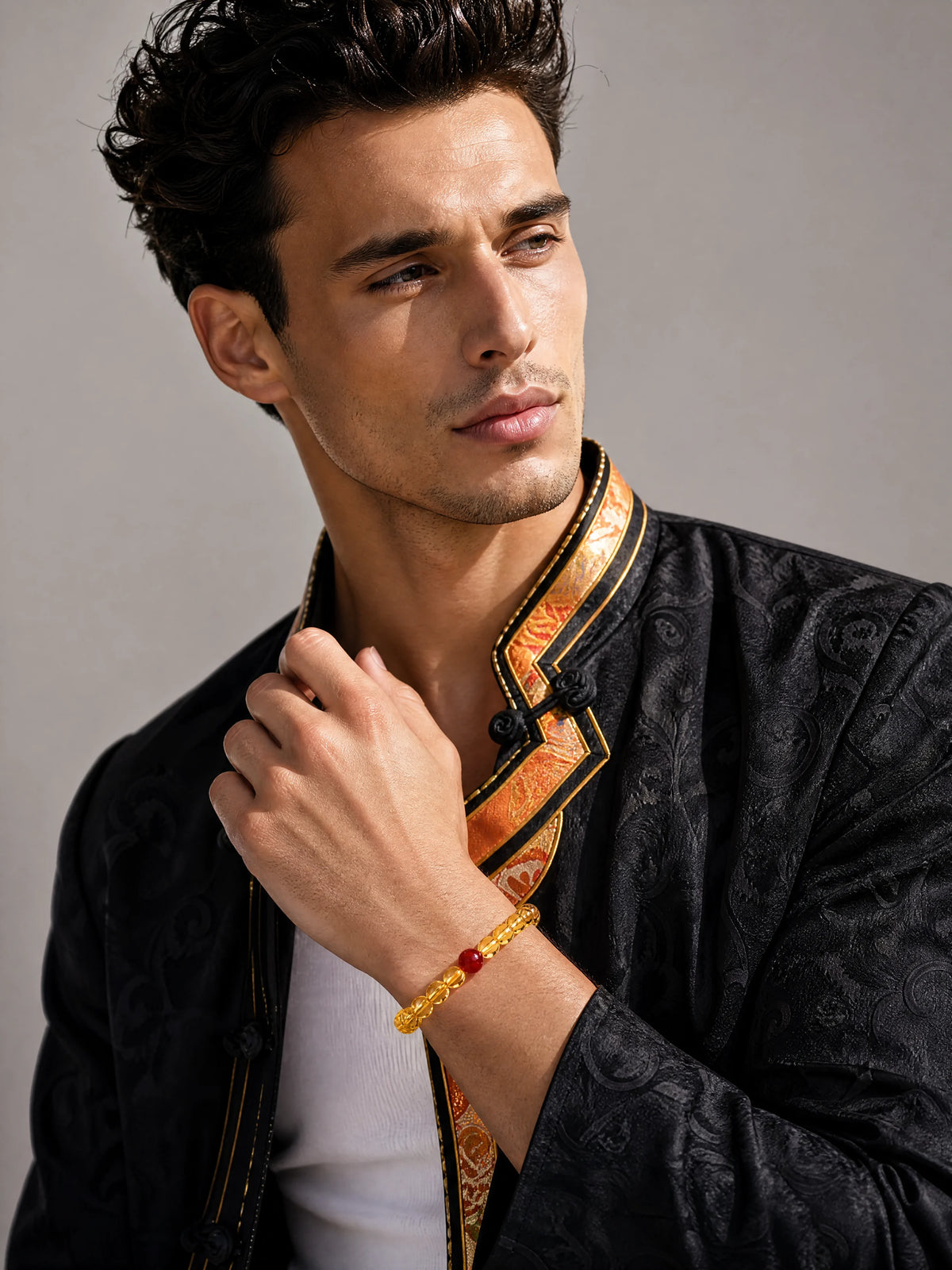 mount-putuo-citrine-cinnabar-bracelet-model-a-outfit-a-fashion-02