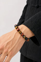 multicolor-tiger-eye-bracelet-model-a-outfit-a-closeup-01