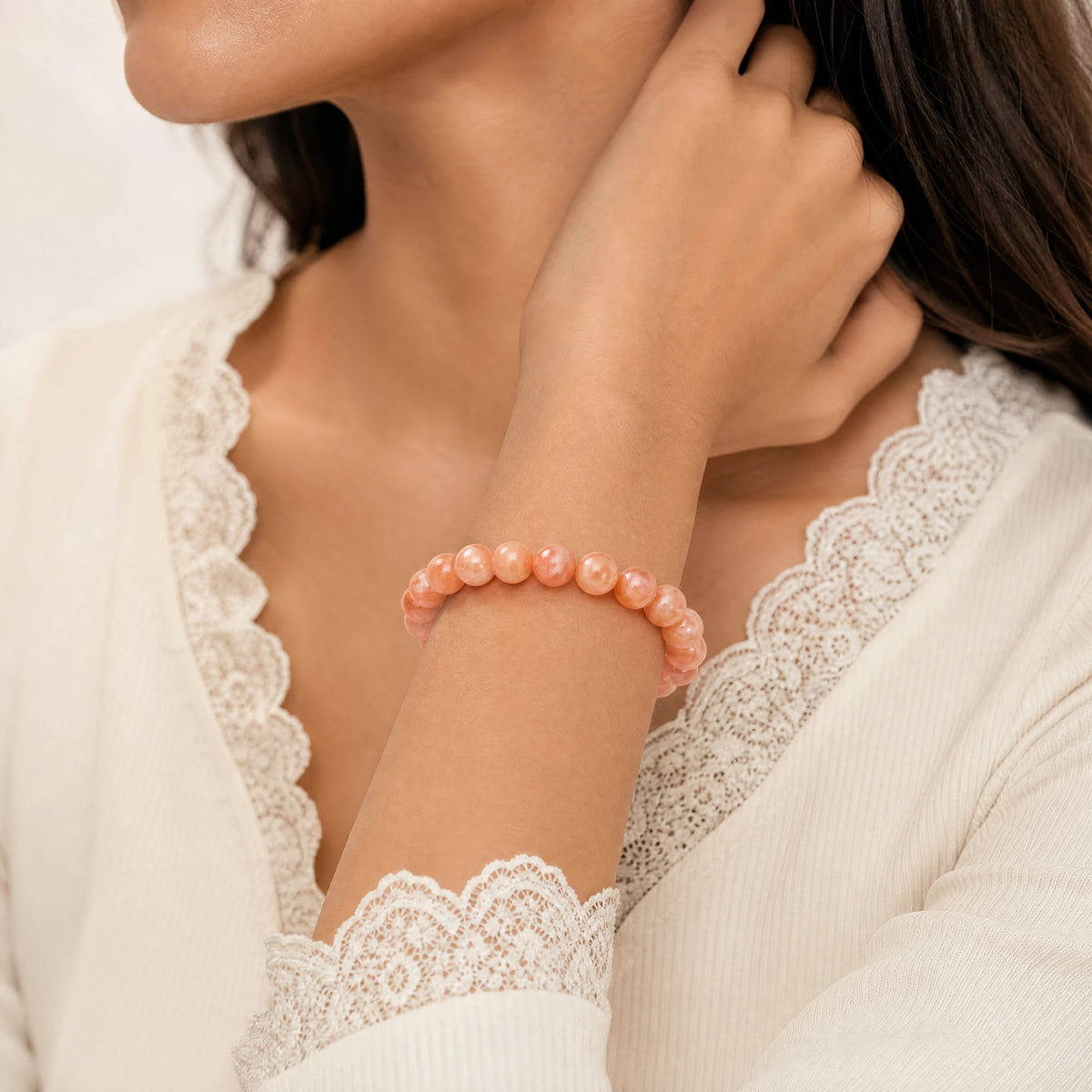 peach-sunstone-bracelet-model-b-outfit-b-fashion-03