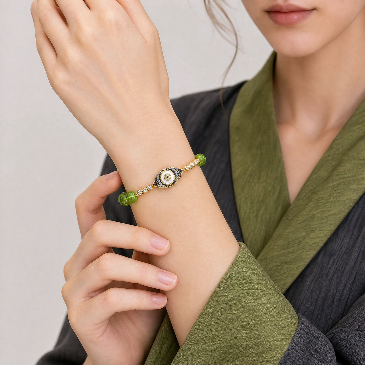 peridot-evil-eye-bracelet-protection-model-a-outfit-a-fashion-02