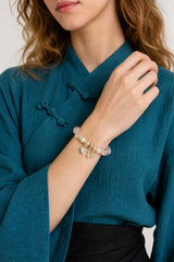 pink-crystal-heart-star-charm-bracelet-model-a-outfit-a-fashion-02