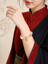 pink-crystal-nine-tailed-fox-bracelet-model-b-outfit-b-fashion-02