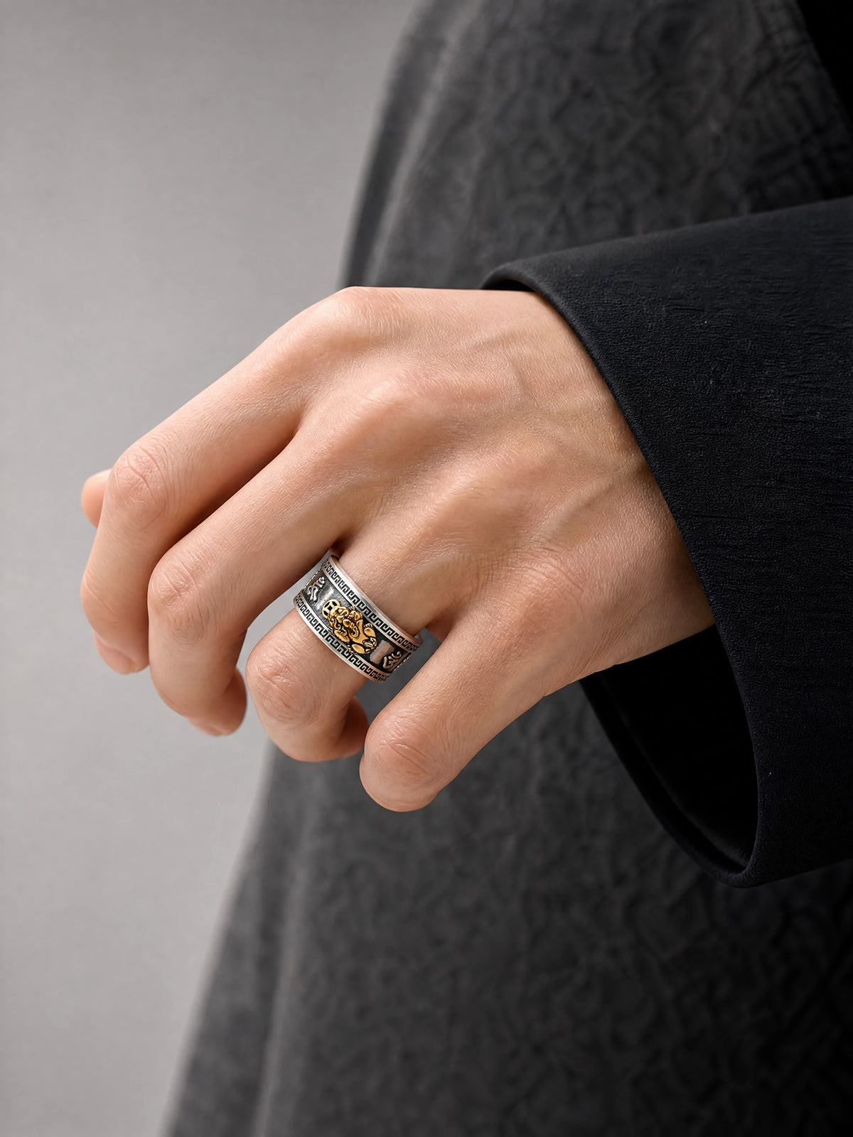 pixiu-mantra-ring-wealth-protection-model-a-outfit-a-fashion-02