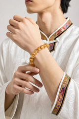 pyramid-cut-citrine-bead-bracelet-model-a-outfit-a-fashion-01