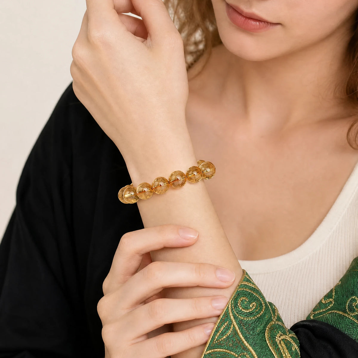 pyramid-cut-citrine-bead-bracelet-model-b-outfit-b-fashion-03