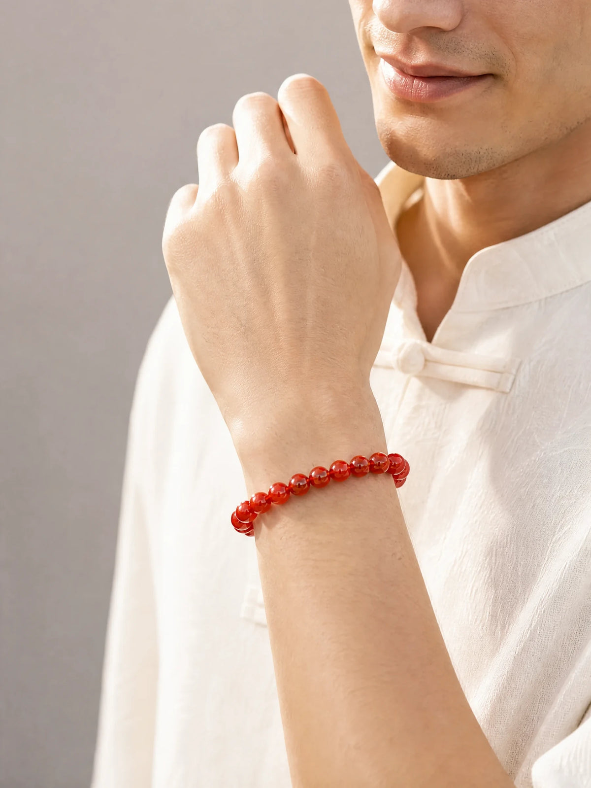 red-agate-plain-bead-bracelet-model-a-outfit-a-fashion-02