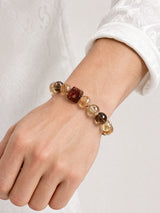 red-phantom-quartz-sugar-cube-bracelet-model-a-outfit-a-closeup-01