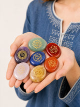 seven-chakra-engraved-stone-set-model-b-outfit-b-fashion-01
