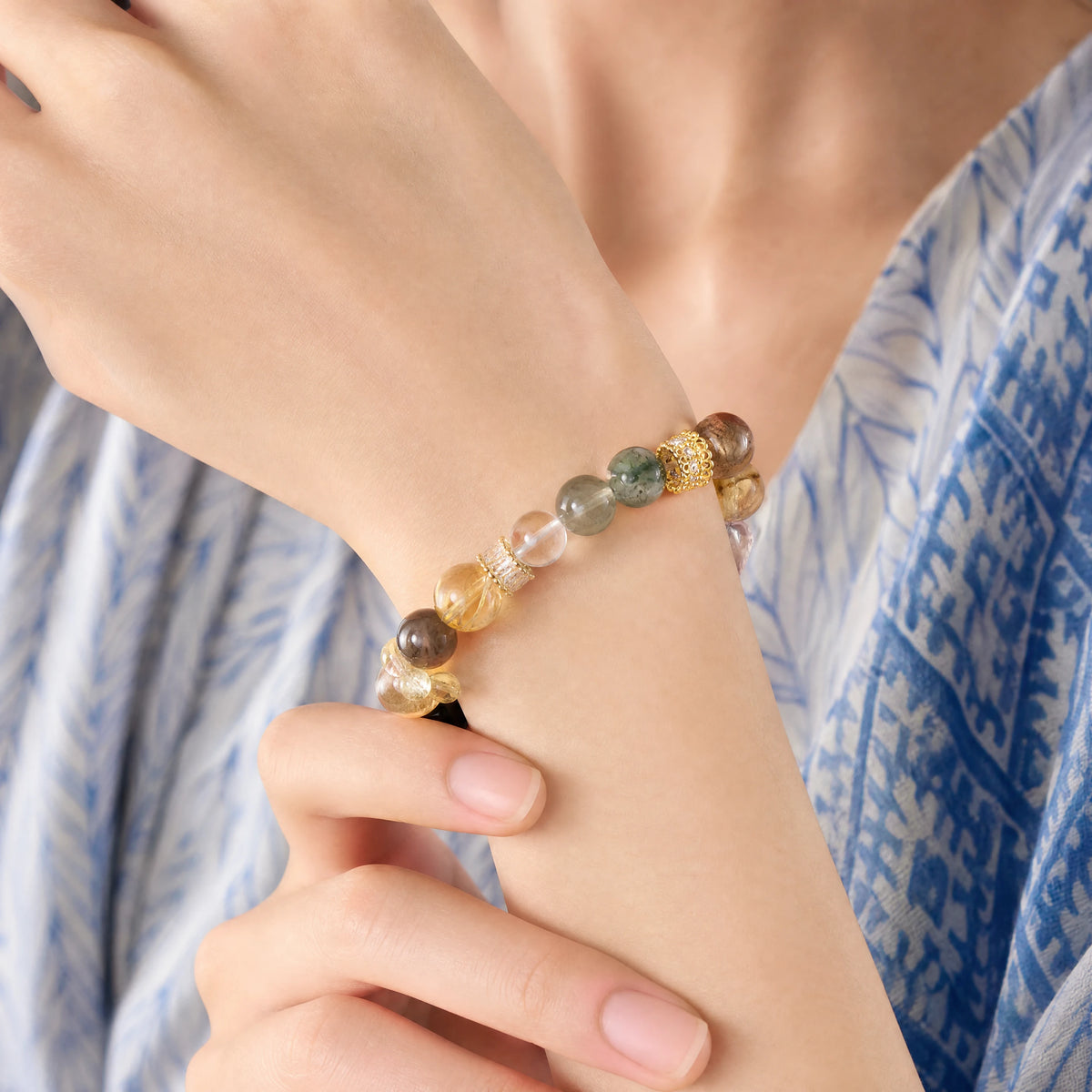 super-seven-chakra-mix-bracelet-model-b-outfit-b-fashion-02