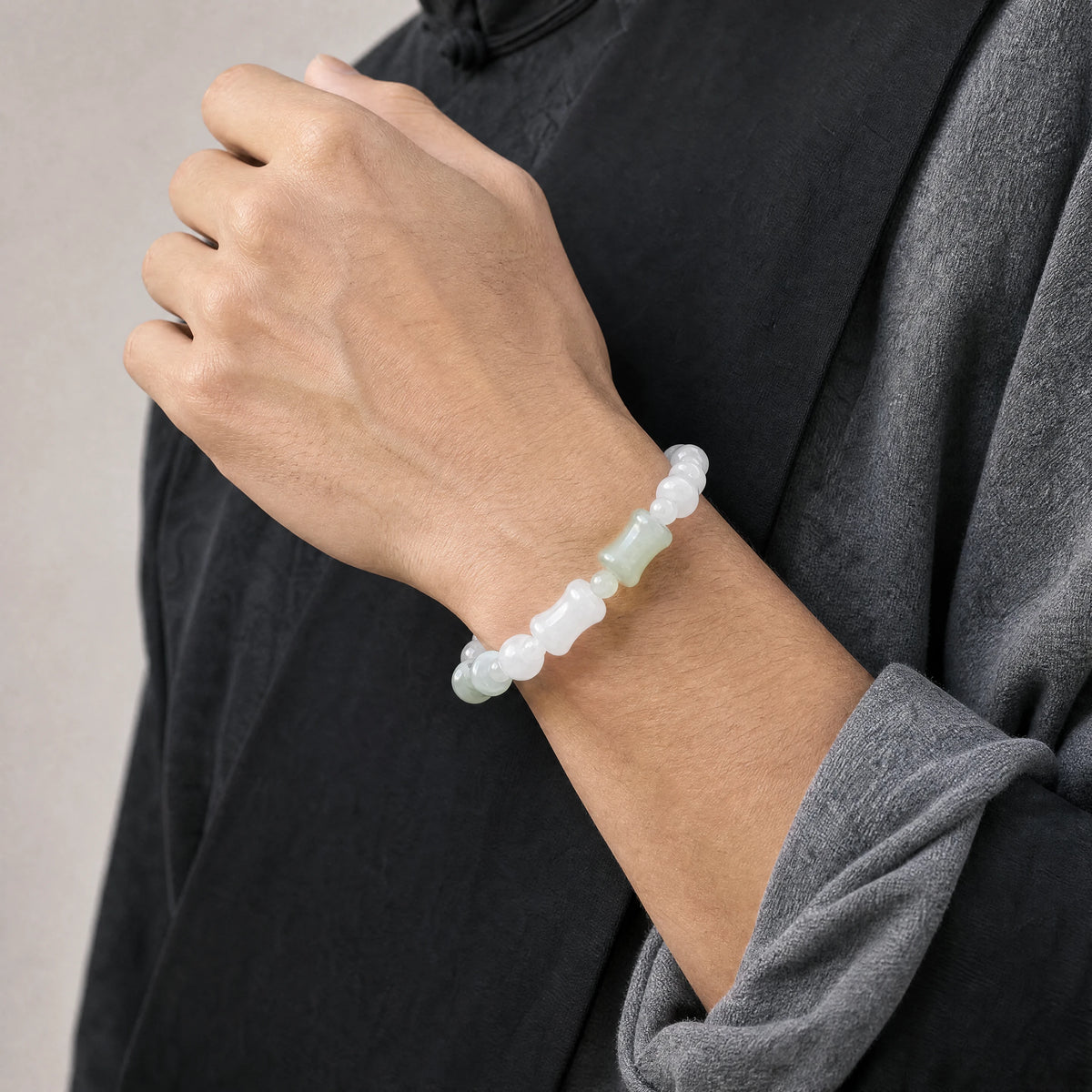 tianshan-jade-bamboo-bracelet-resilience-model-a-outfit-a-closeup-01