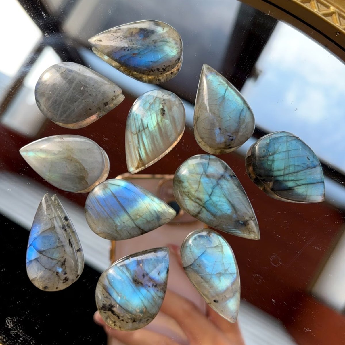 Labradorite Cord Necklace — Drilled Stone in Three Shapes - Leaf (Drilled, Cord Included)3–5 cmTibet Art
