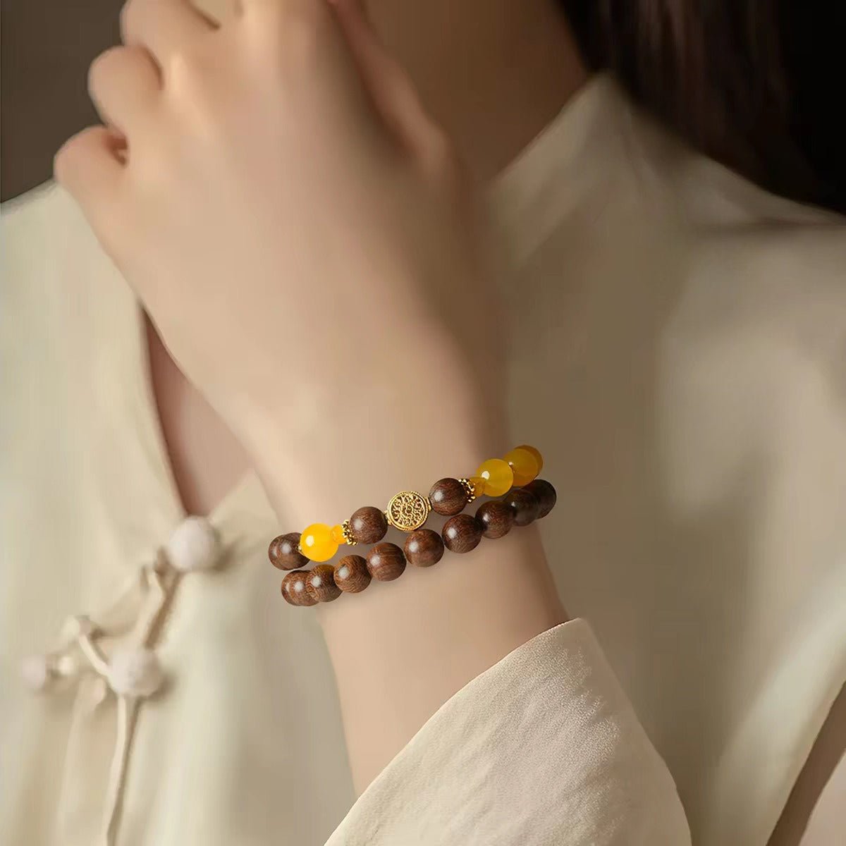 Sandalwood & Yellow Agate Bracelet — Wood Grain, Golden Beads, Putuo Mountain Spirit - Single Loop6mmTibet Art