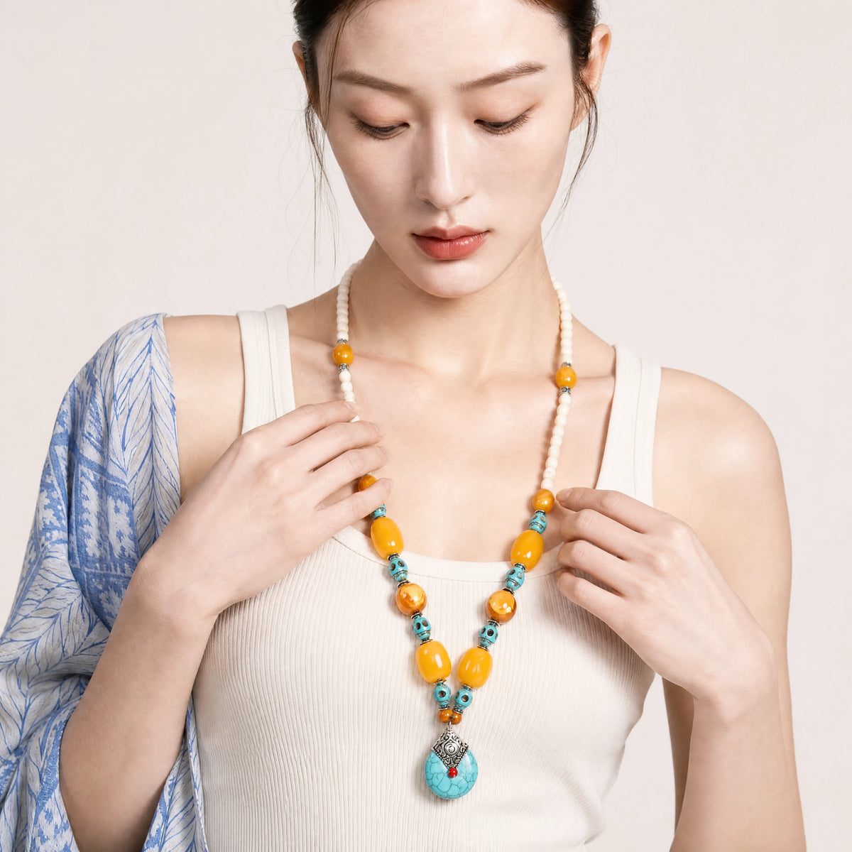 tibetan-white-turquoise-tone-pendant-necklace-model-b-outfit-b-fashion-02